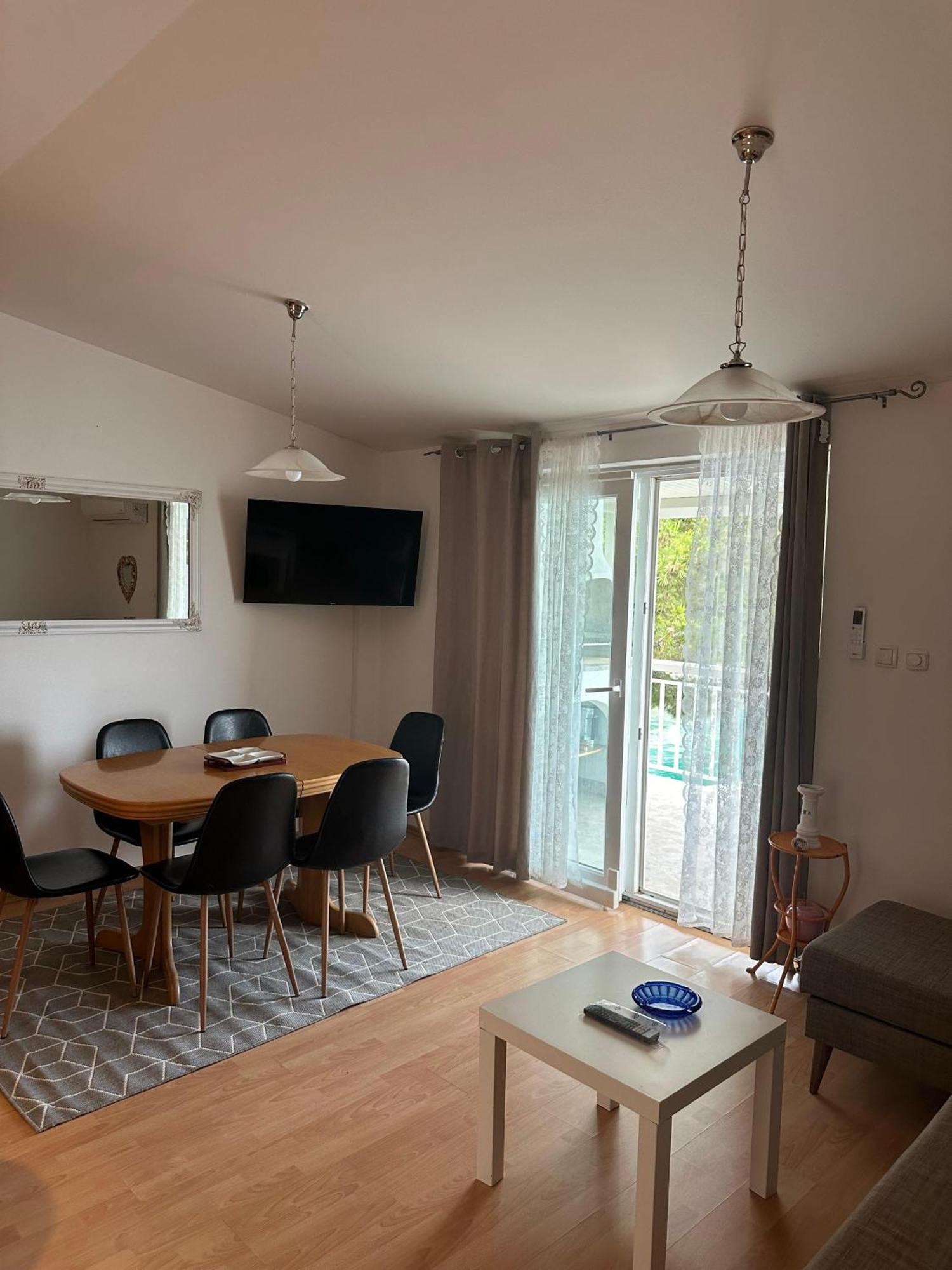 Apartman Bebic 클레크 외부 사진
